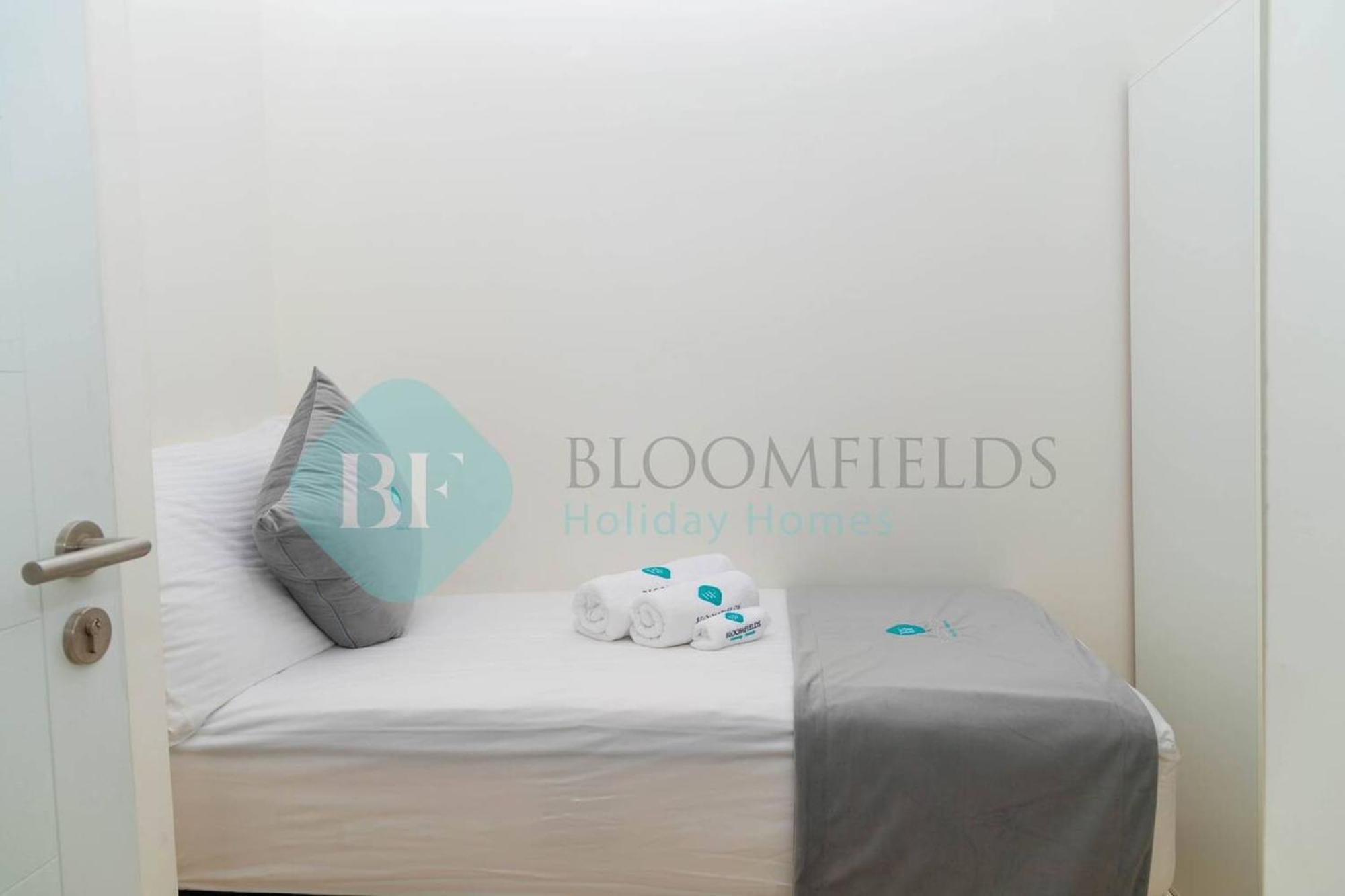 Bloomfields 2Brmaid Address Beach Fudżajra Zewnętrze zdjęcie